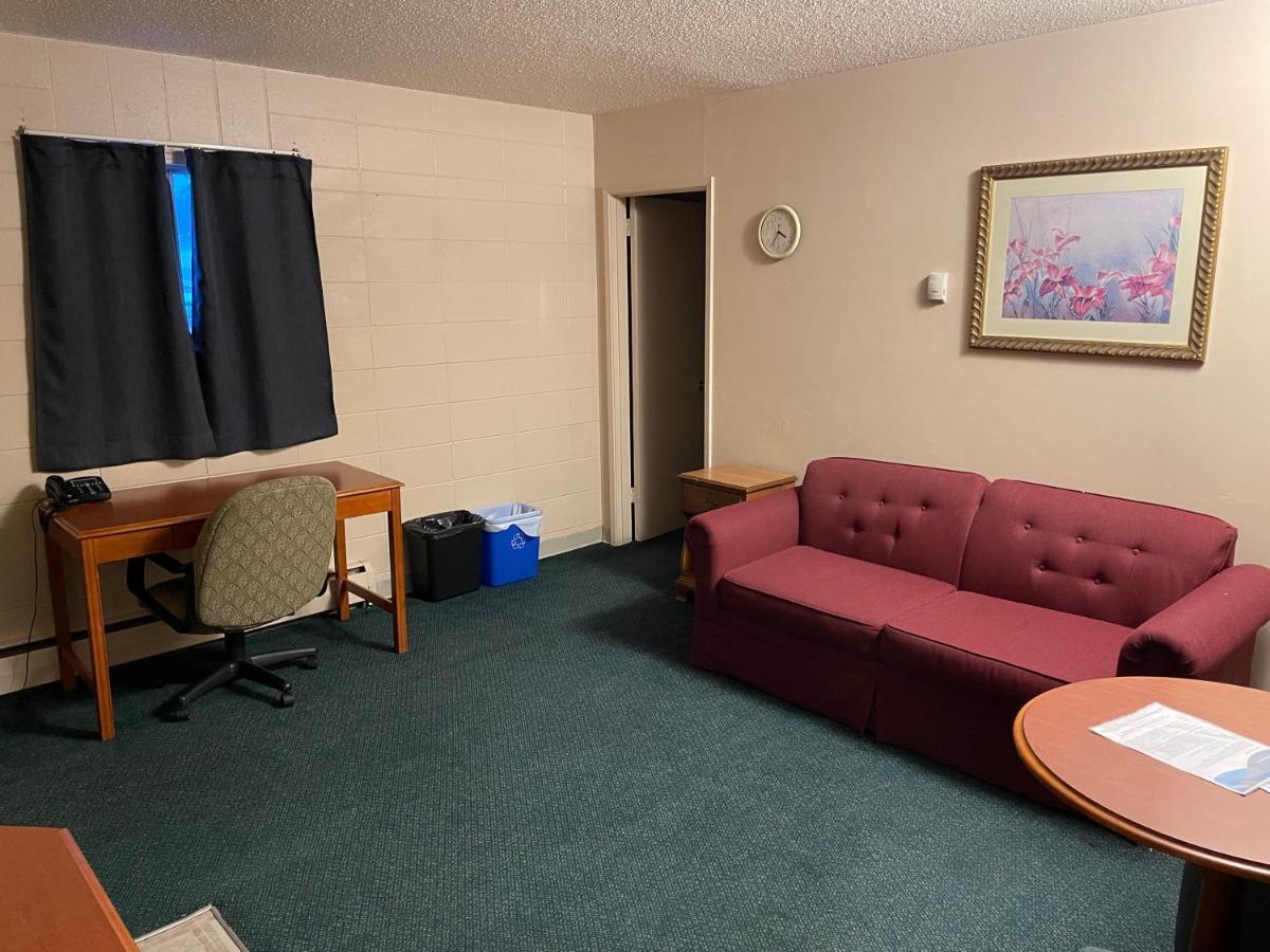 Matador Motel Drayton Valley Екстер'єр фото